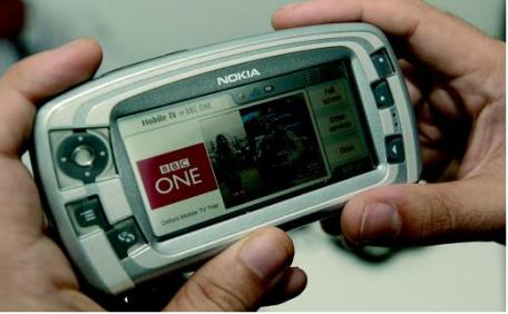 Utilisation de la Télévision mobile personnelle sur le smartphone Nokia 7710.